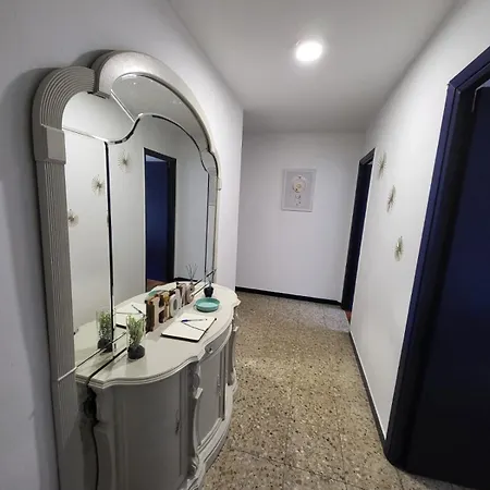 Διαμέρισμα Vut El Muro 1 *